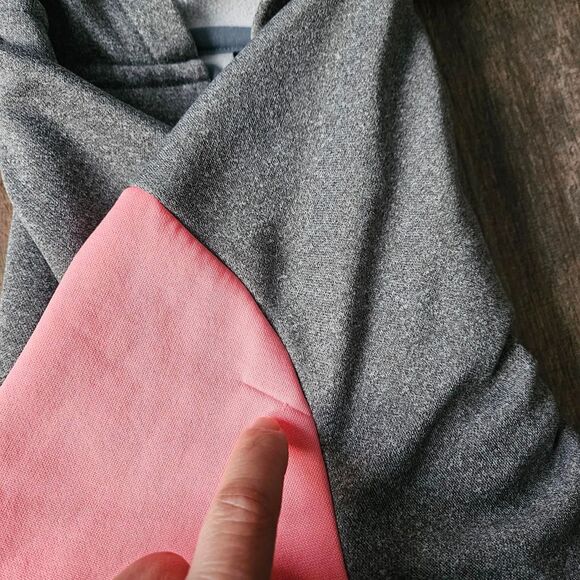 Nike Girl's Hoodie & Baseball T-shirt lot. Both in size large. - Picture 6 of 8